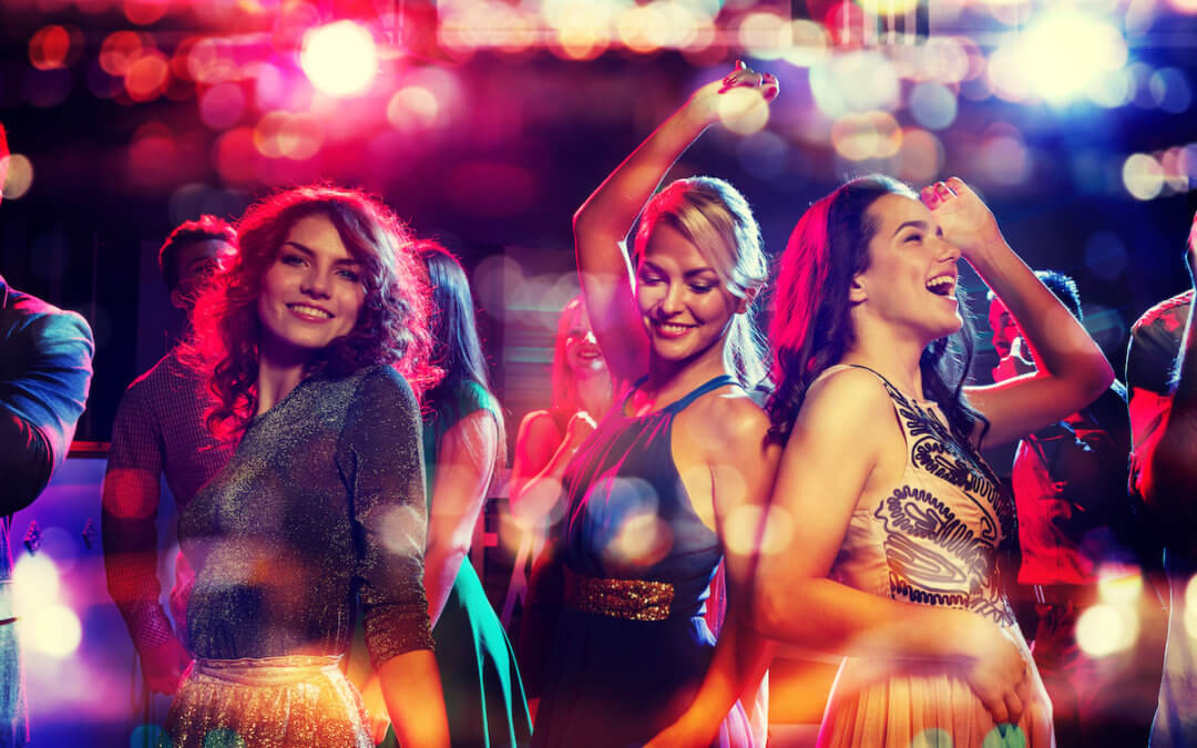 How the “Boring Little Girl’s Club” Promotes Alcohol-Free Parties